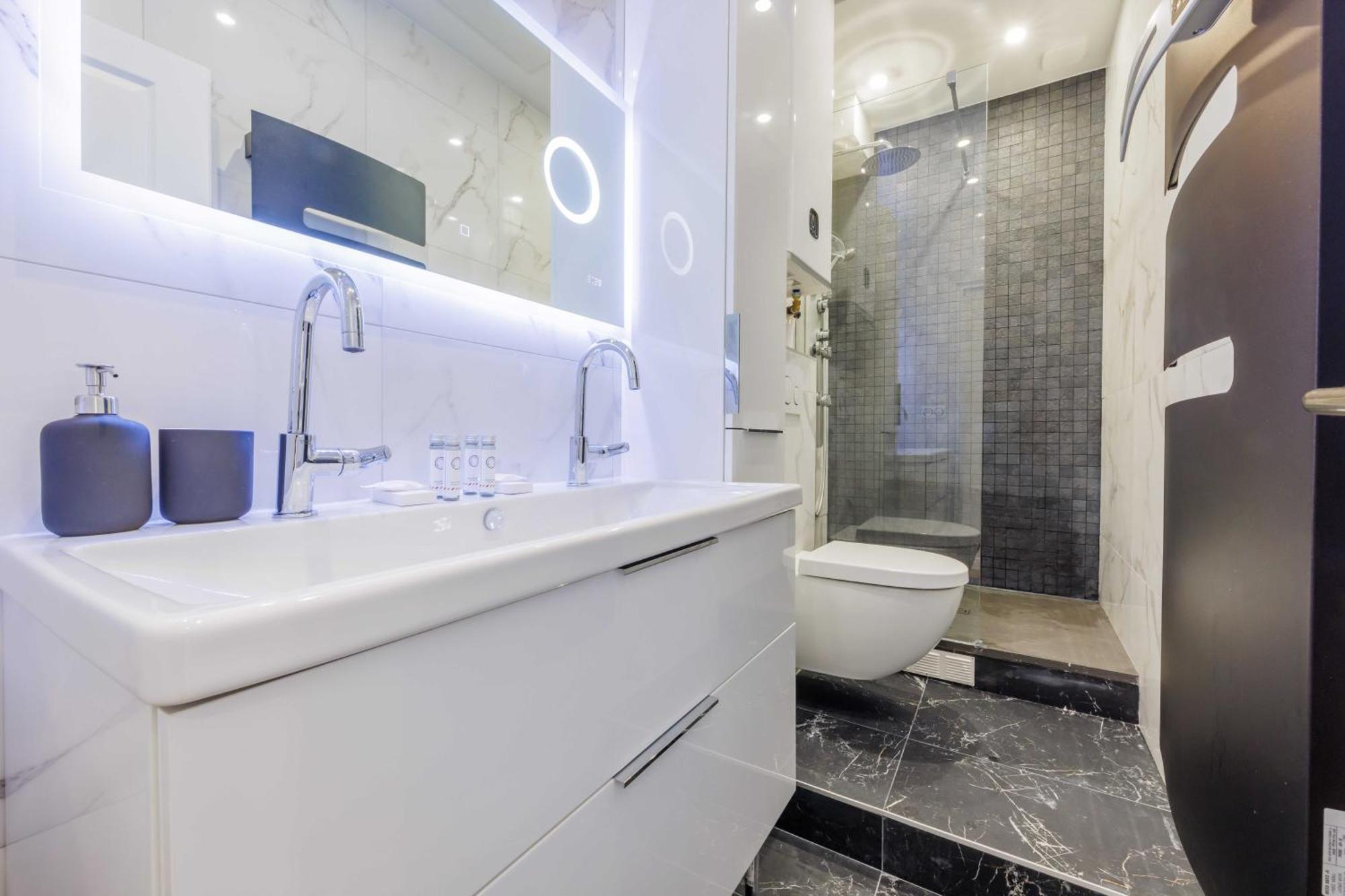 Charmant Appartement 2Br-6P - Gare De L'Est Paris Exteriör bild